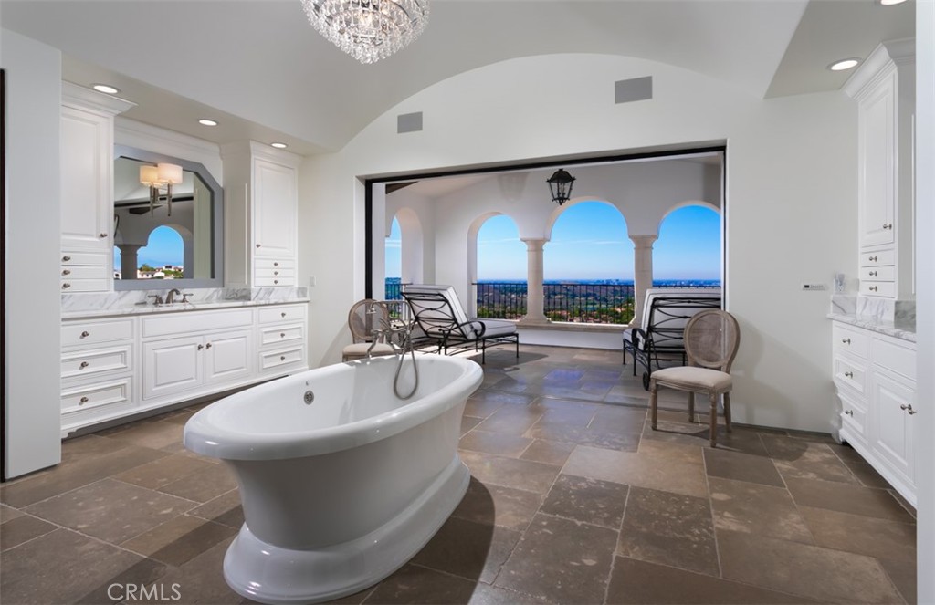 Shady Canyon Custom (SHDC) - Residential