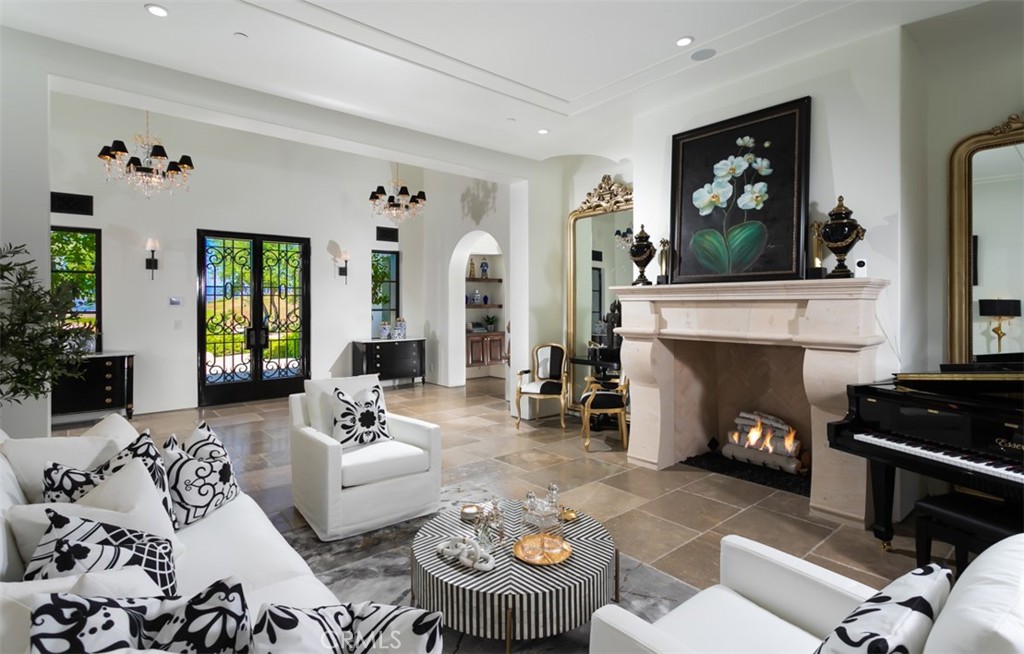 Shady Canyon Custom (SHDC) - Residential