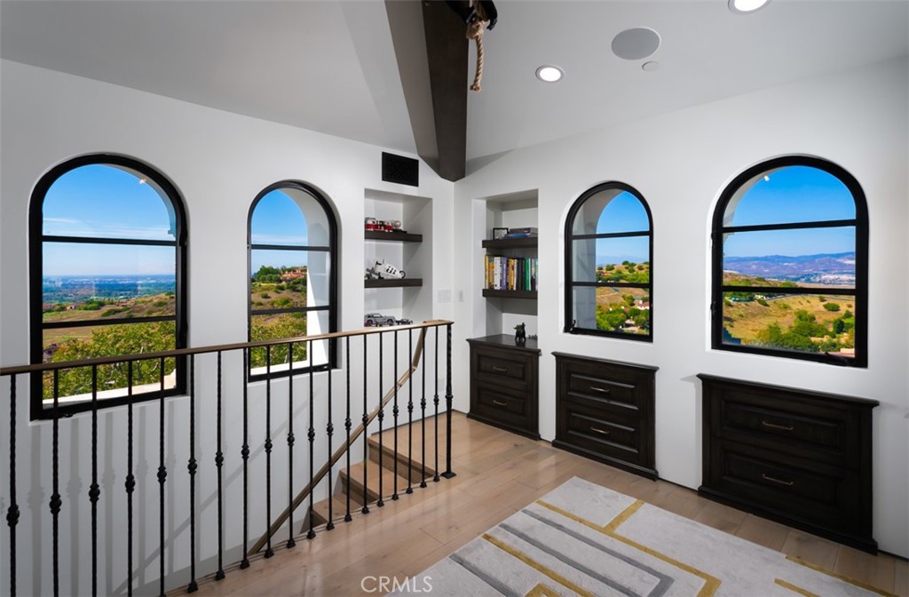 Shady Canyon Custom (SHDC) - Residential