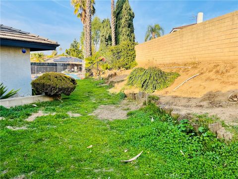 A home in San Dimas