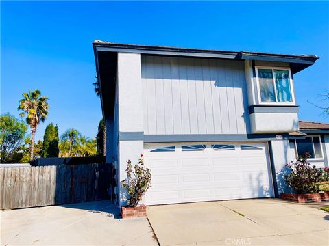 A home in San Dimas