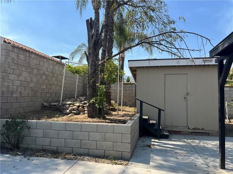 A home in Lake Elsinore