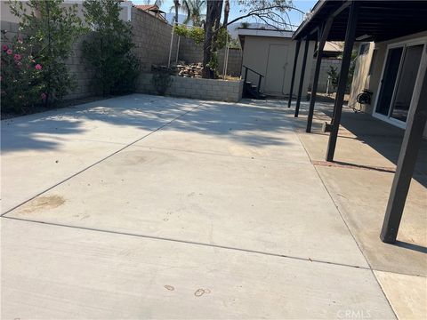 A home in Lake Elsinore