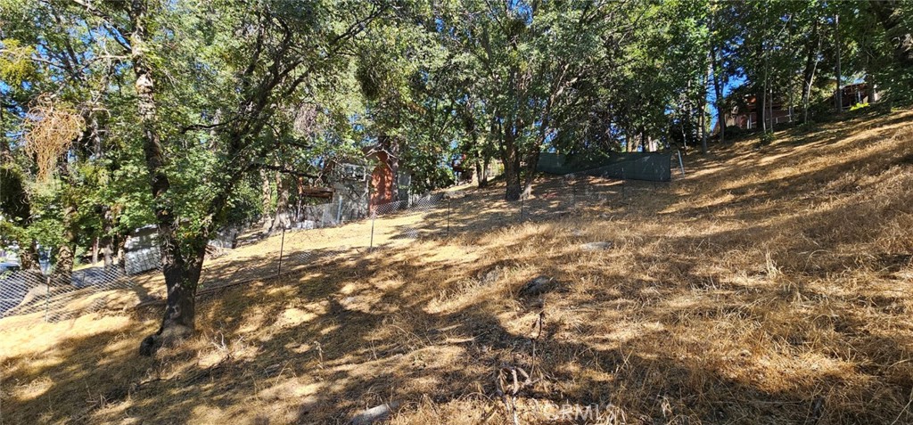 Crestline (CRES) - Land