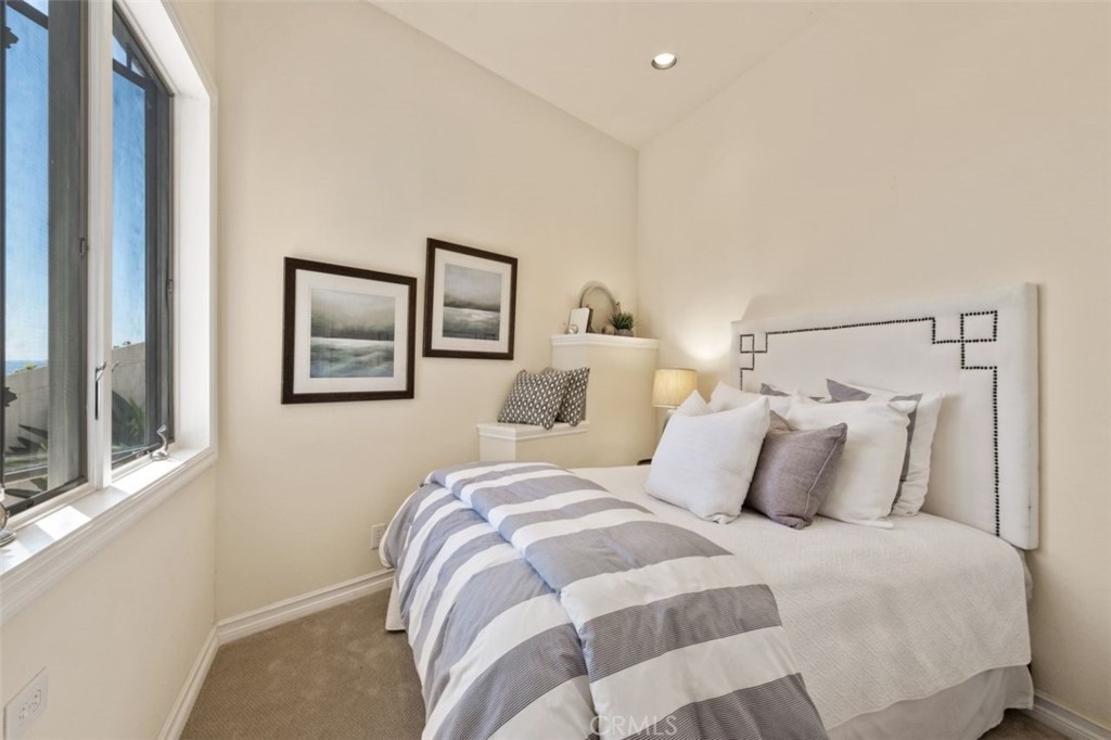 Lagunita (LA) - Residential