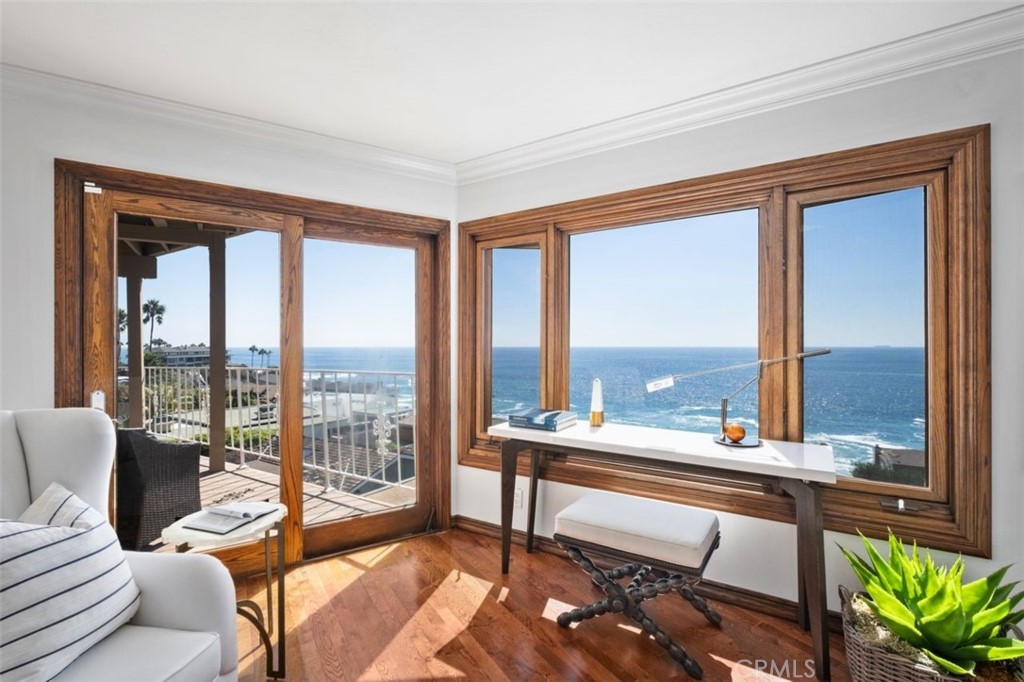 Lagunita (LA) - Residential