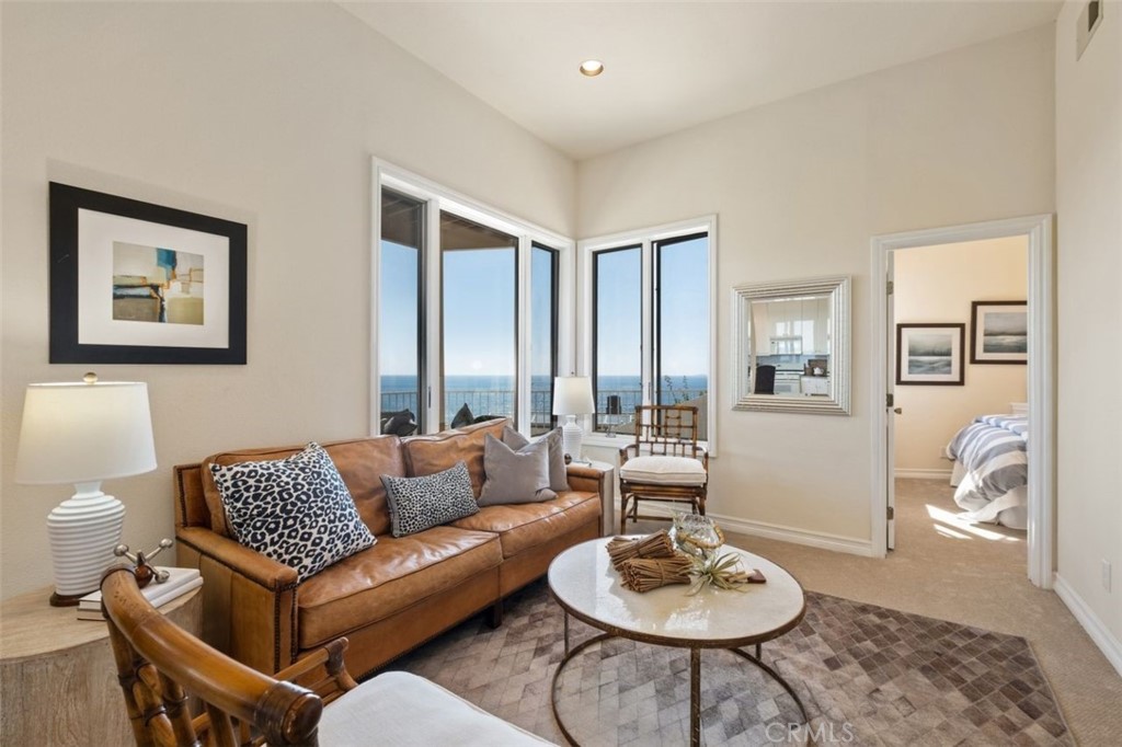 Lagunita (LA) - Residential