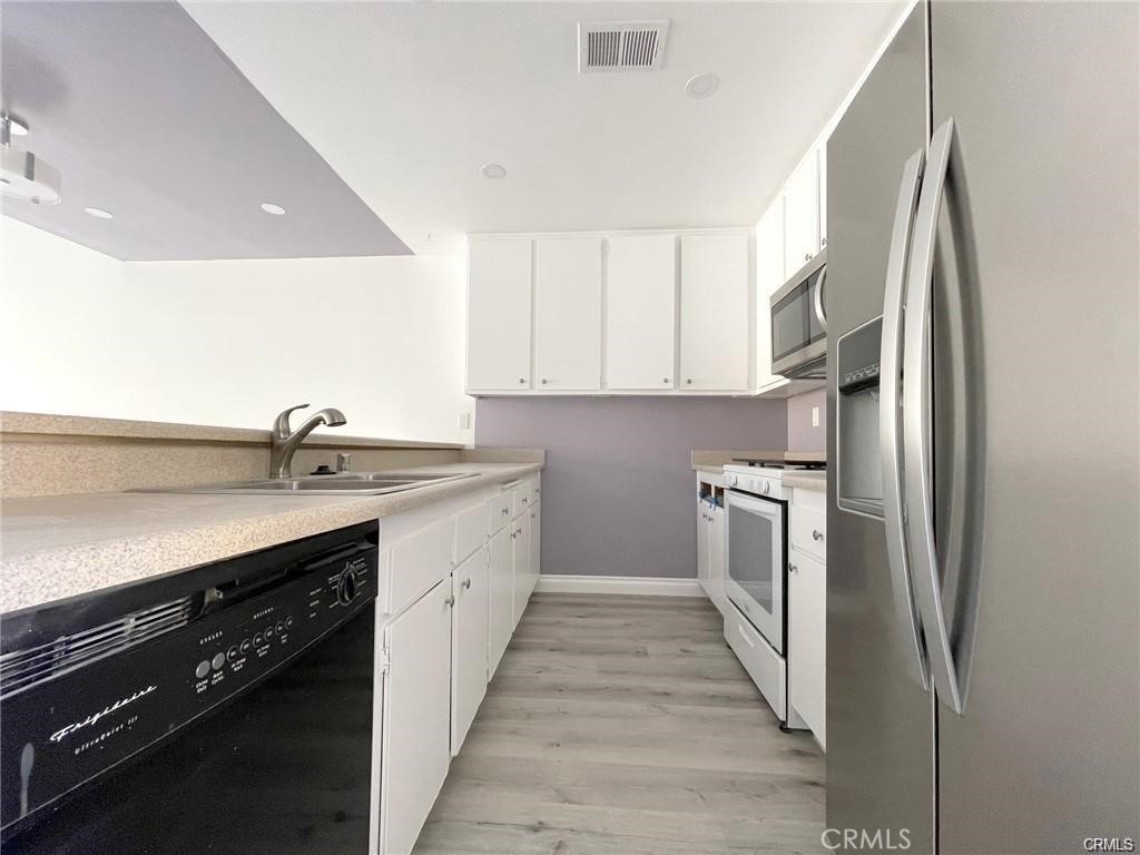 Lake Condos (CM) - Residential Lease