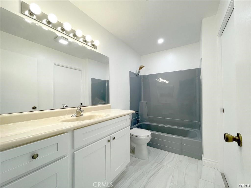 Lake Condos (CM) - Residential Lease