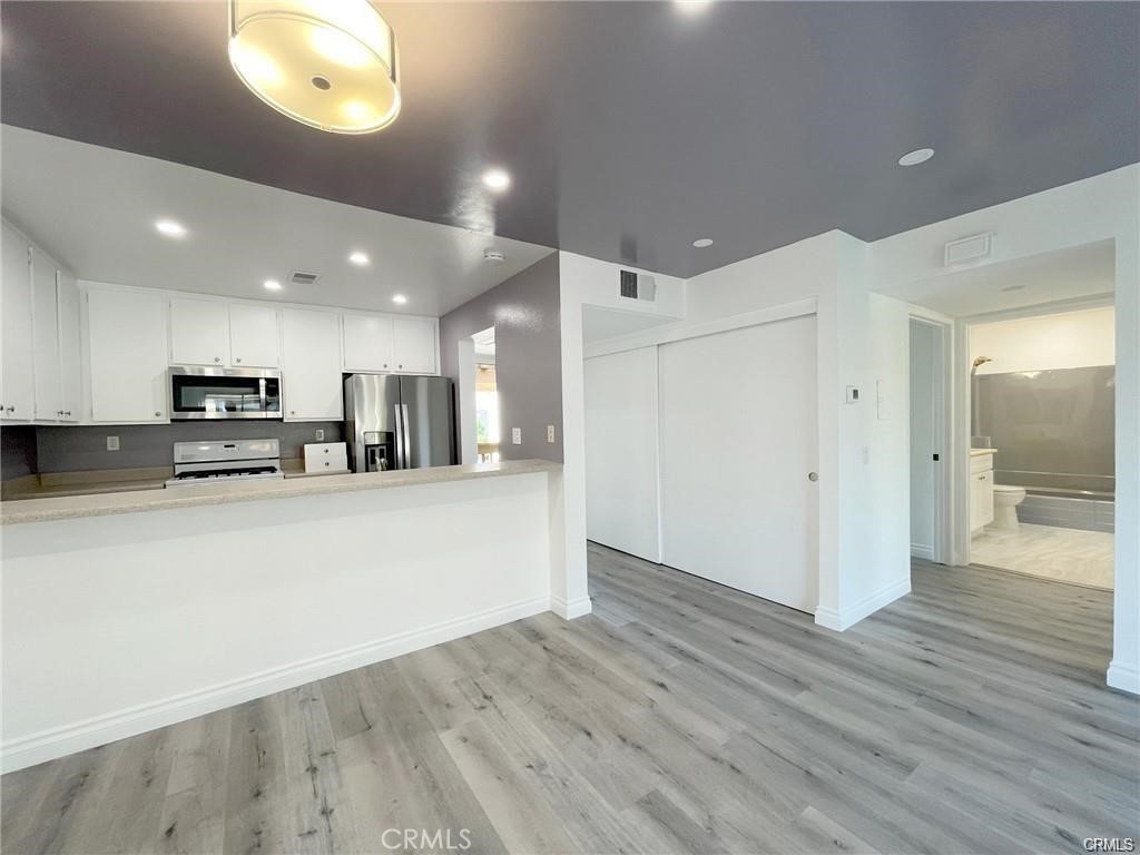 Lake Condos (CM) - Residential Lease