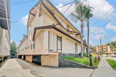 A home in Inglewood