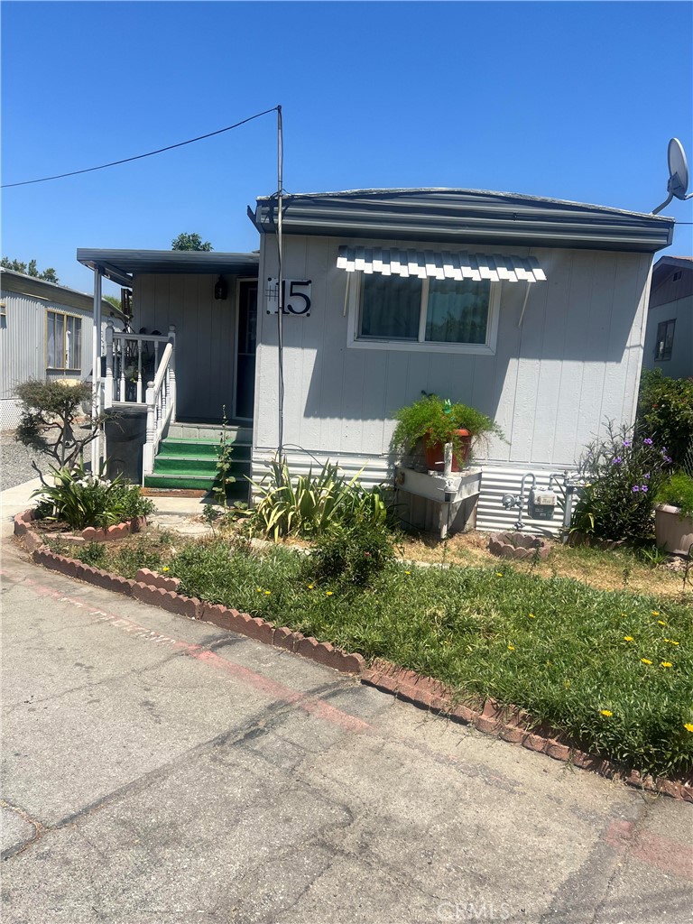 View Pomona, CA 91766 mobile home