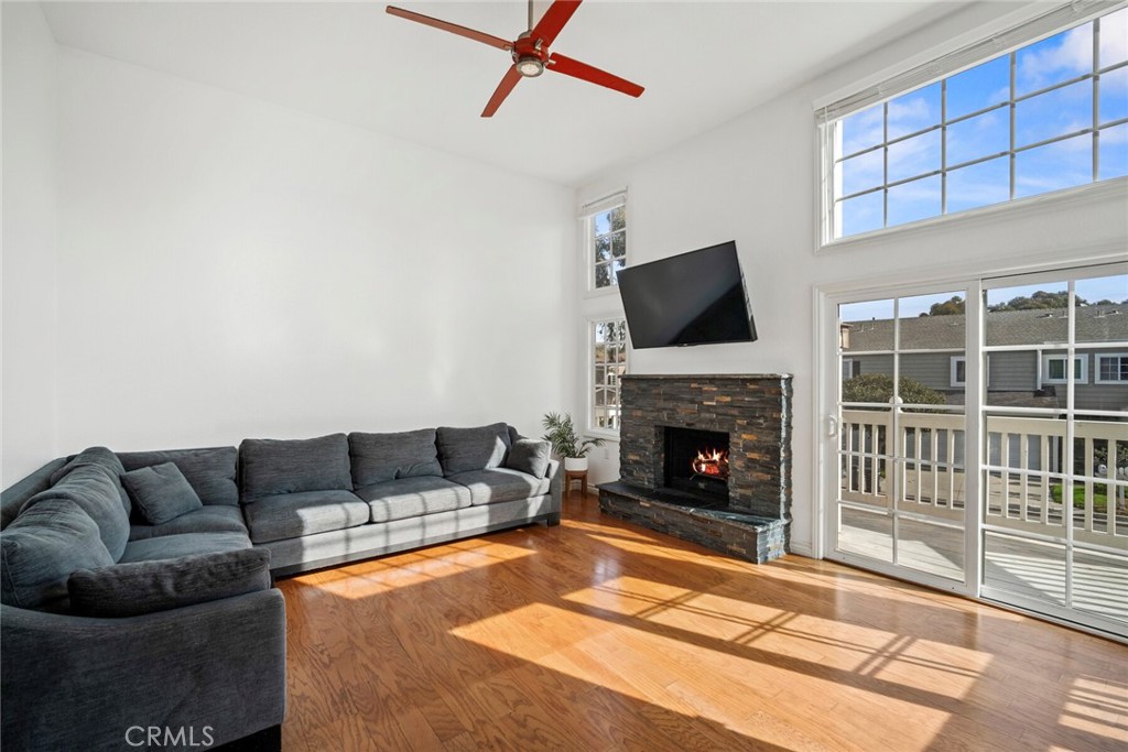 33231 Ocean Rdg 36