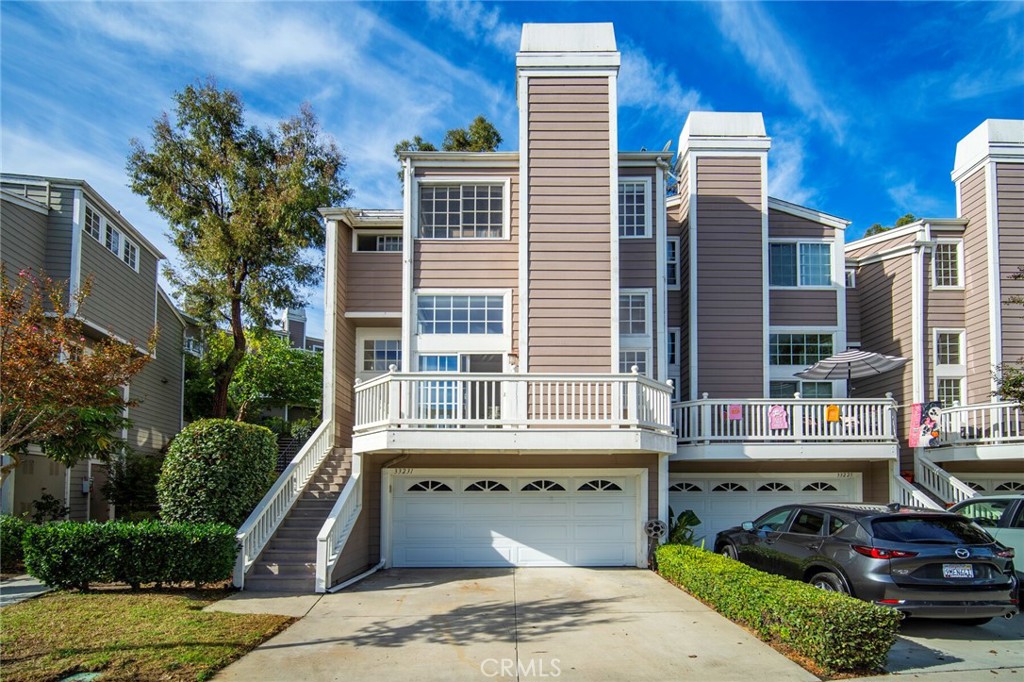 33231 Ocean Rdg 36
