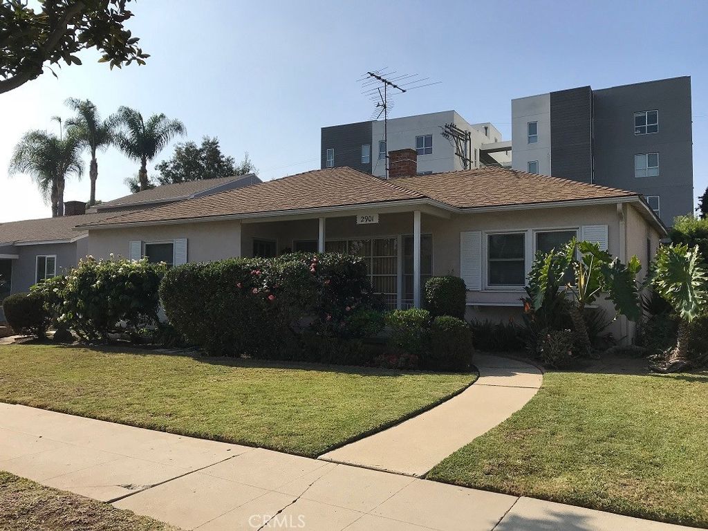 listing image 130728339369934912323