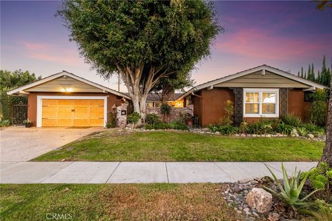 A home in Los Alamitos