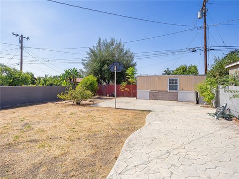 A home in Duarte