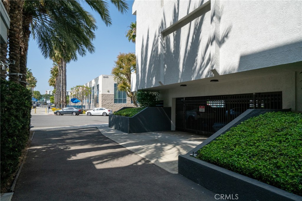 College Area - Residential Income