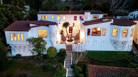 3700 Arbolada Road Los Feliz CA 90027