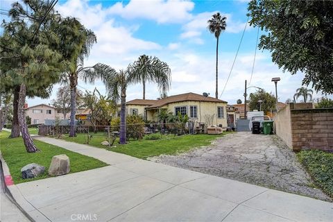 A home in Inglewood