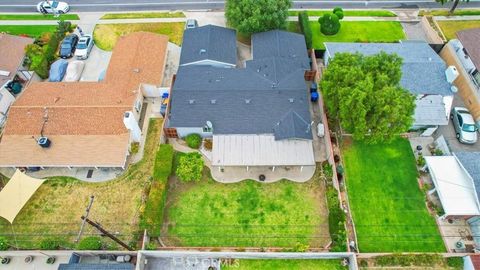 A home in La Mirada