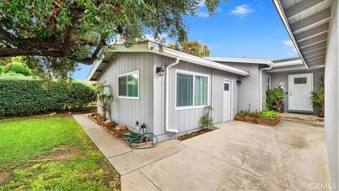 A home in La Mirada