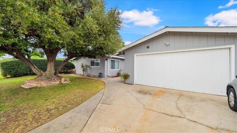 A home in La Mirada