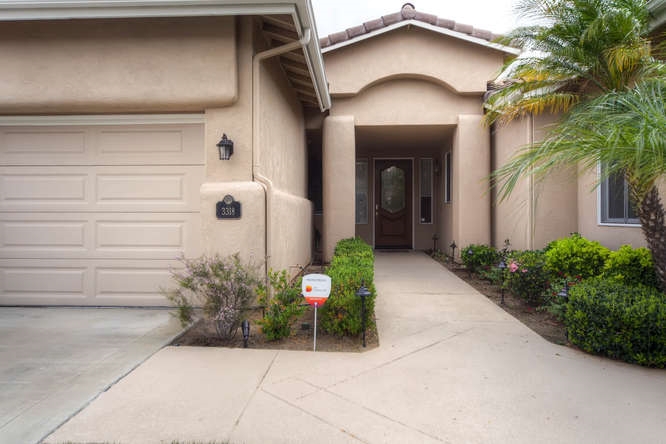 Beautifully Maintained Single Level Home in Highly Desirable Gated Community of Bernardo Santa Fe in Southwest Escondido. Open floor plan with high ceilings, custom paint throughout and updated flooring. Master Suite features a jetted tub and gas fireplace. Large and inviting backyard is perfect for entertaining. 4th Bedroom currently being used as an office. Conveniently located close to I-15 and HOV Lanes, Westfield Mall, Lake Hodges, Golf Courses and numerous Wineries. Neighborhoods: Bernardo Santa Fe Equipment: Dryer,Garage Door Opener, Range/Oven, Washer Other Fees: 0 Sewer: Sewer Connected Topography: LL