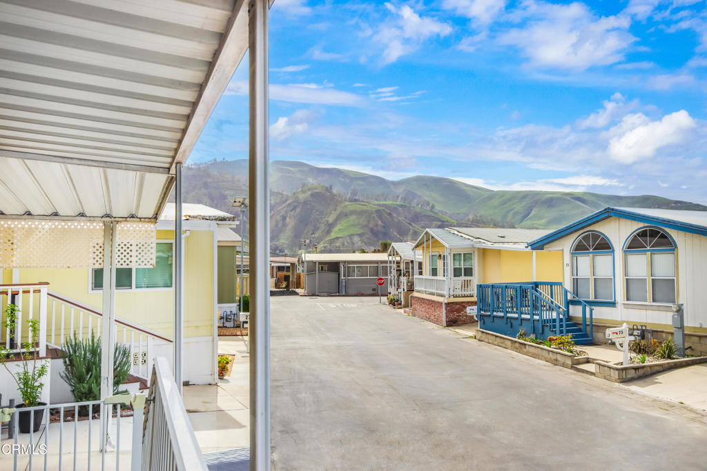 720 W Santa Maria Street 26