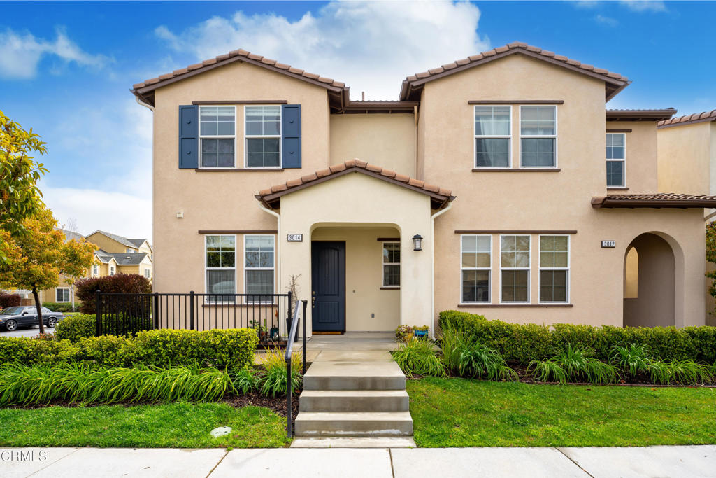 Photo 13 of 20 of 3014 N Oxnard Boulevard townhome