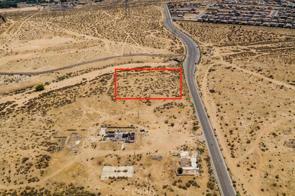 Don't miss this chance to own 2.5 acres of commercial land in Victorville! With quick access to the 15 Freeway and Highway 395, this property is in a prime spot near many residential developments. Zoned C-2 with power and water access, it could be ideal for a gas station, restaurant, fast food, or mini-mart—much needed in this growing area! Don't let this prime commercial spot slip away, drive by today!
This property does not have an address assigned "732 Rancho Rd" is for listing purposes only
APN# 0472-141-05-0000
Coordinates: -117.326219 / 34.557464