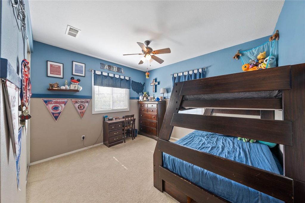 listing image 130722393869221198791