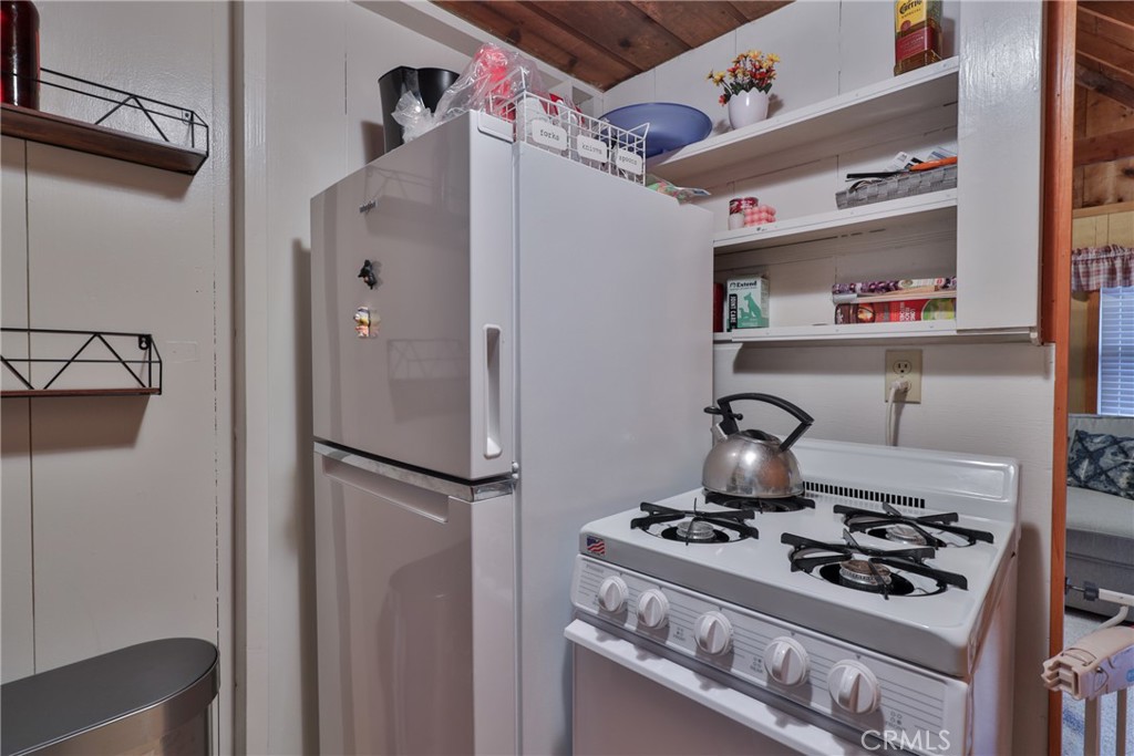 Crestline (CRES) - Residential
