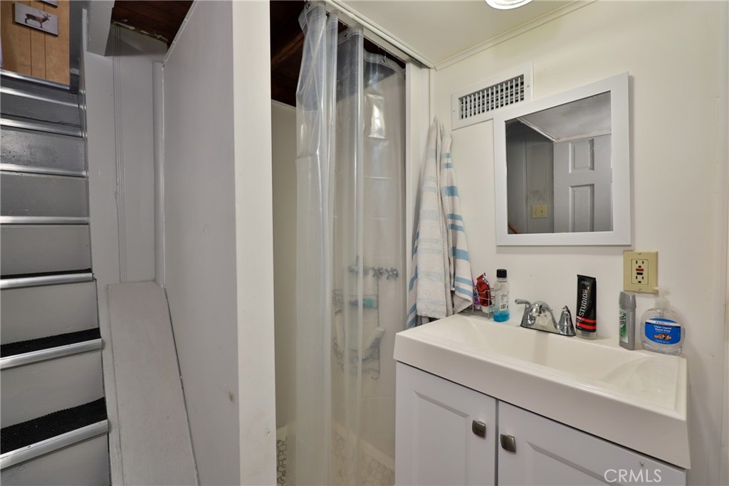 Crestline (CRES) - Residential