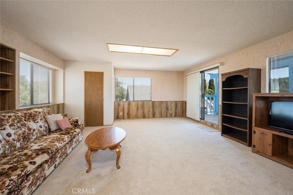 SM Southeast(930) - Residential