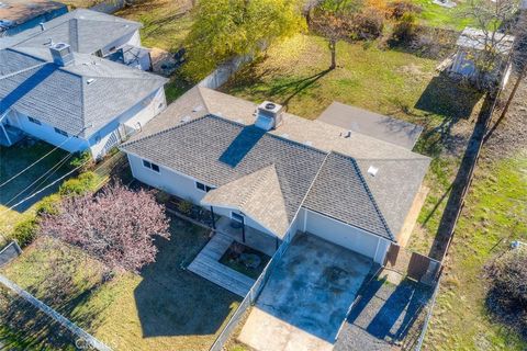 A home in Oroville