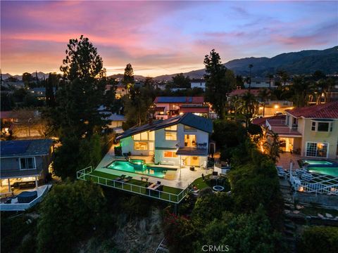 A home in Porter Ranch