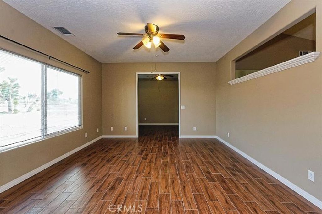 listing image 130728210849884726857
