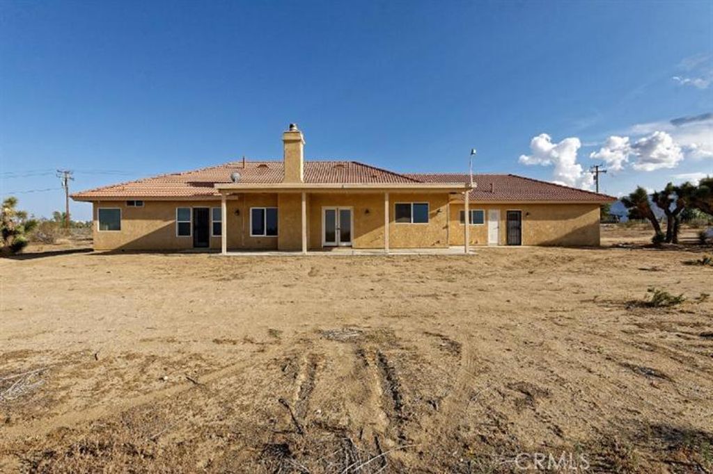 listing image 130725553104857477493