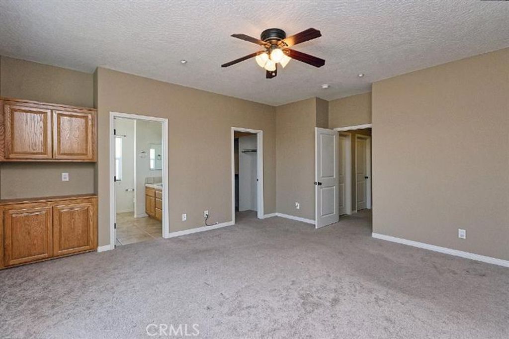 listing image 130721262537276943100