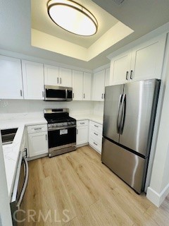 La Vista (LVIS) - Residential Lease