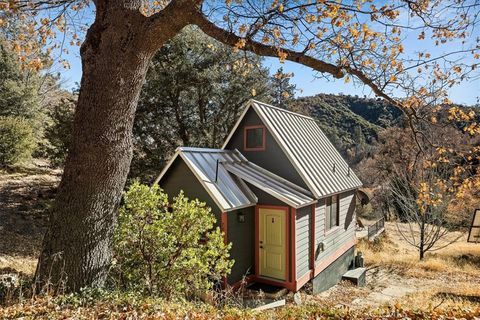 A home in Cedar Glen