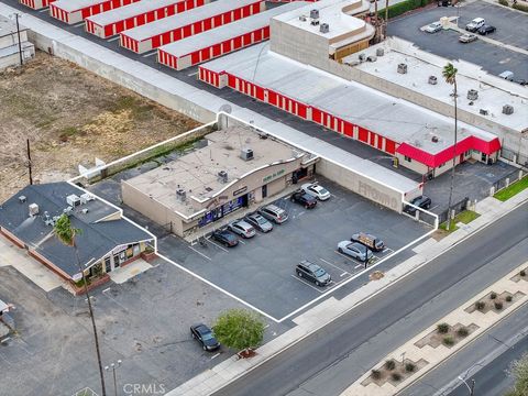 405 Iowa Avenue Riverside CA 92507