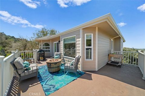 A home in Santa Ysabel