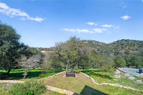 A home in Santa Ysabel