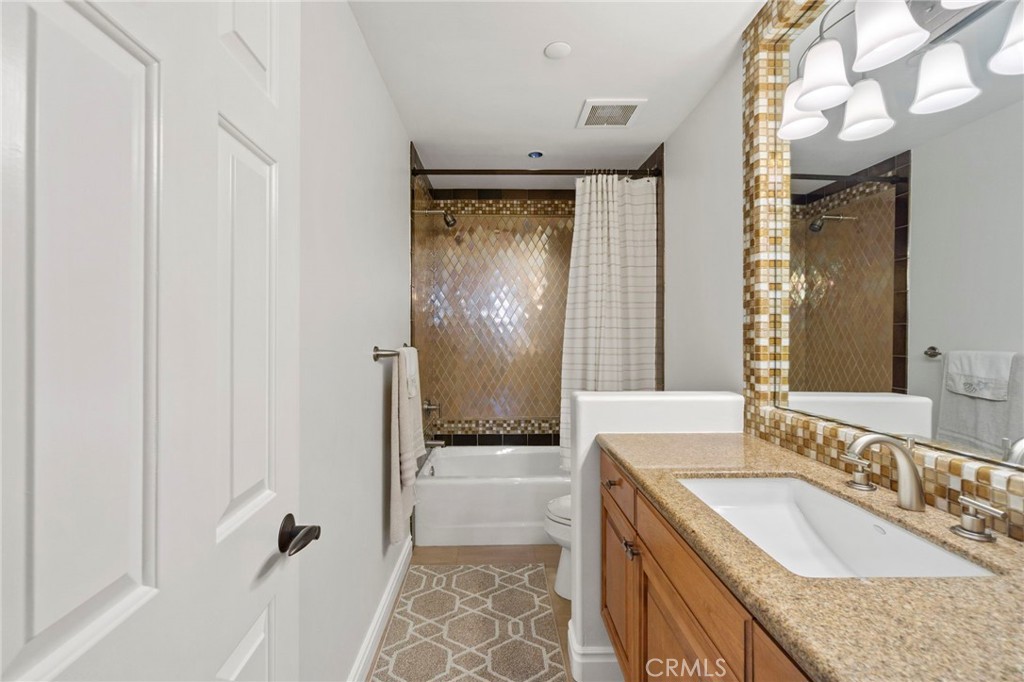 Lantern Village Central (LDC) - Residential Lease