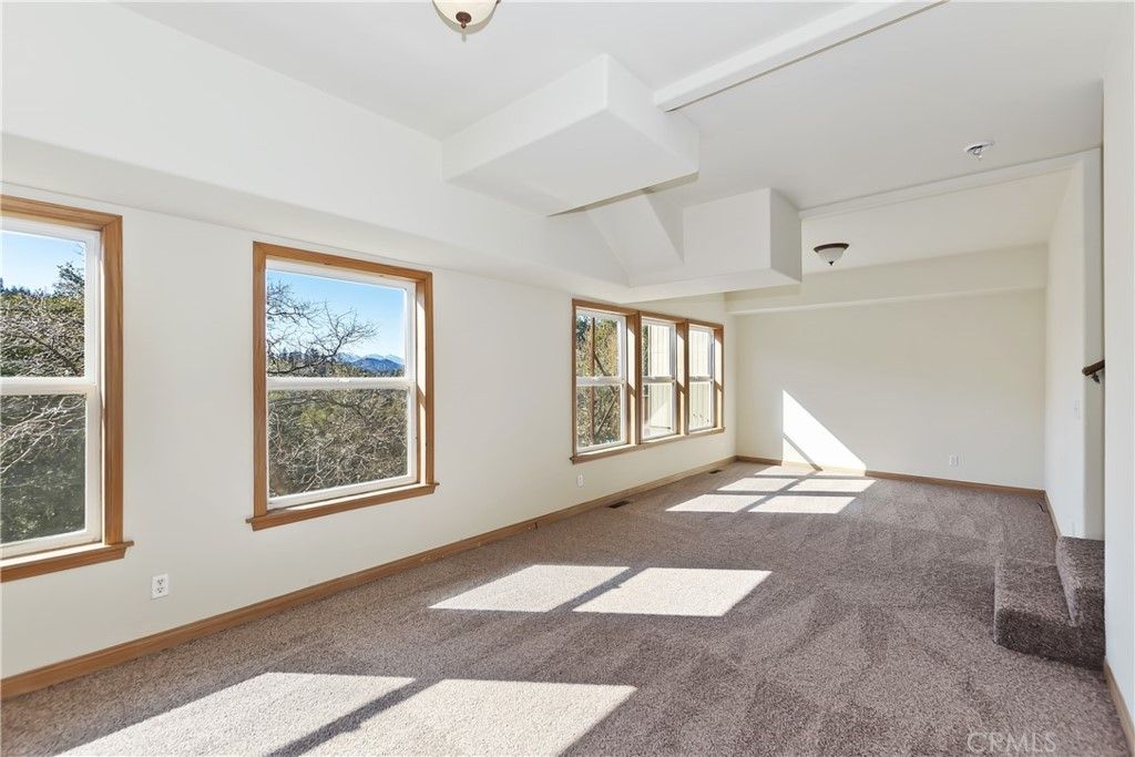 listing image 130721037425832782055