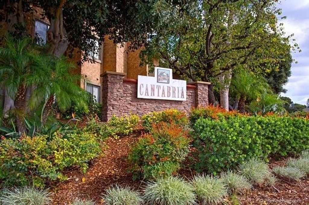 listing image 130726545526919050637