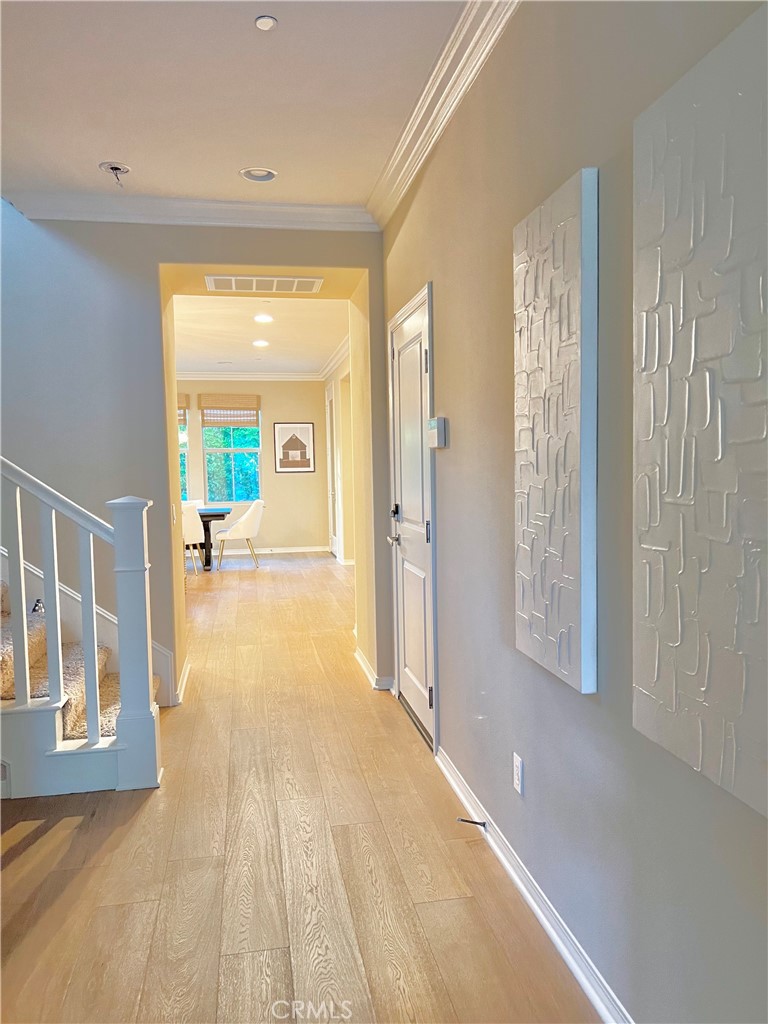 Photo 2 of 31 of 21 Rastro Street house