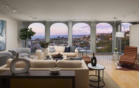 1001 Genter Street 9AB La Jolla CA 92037